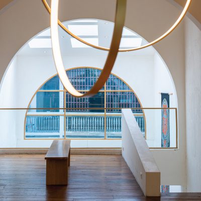 Madi bkk คาเฟ่แกลเลอรี่ จากแรงดึงดูดของเพื่อน ที่เหนือกว่าคำว่ามิตรภาพ